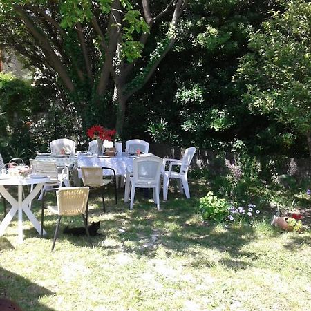 Petrovac Family Apartment Garden And Sea מראה חיצוני תמונה